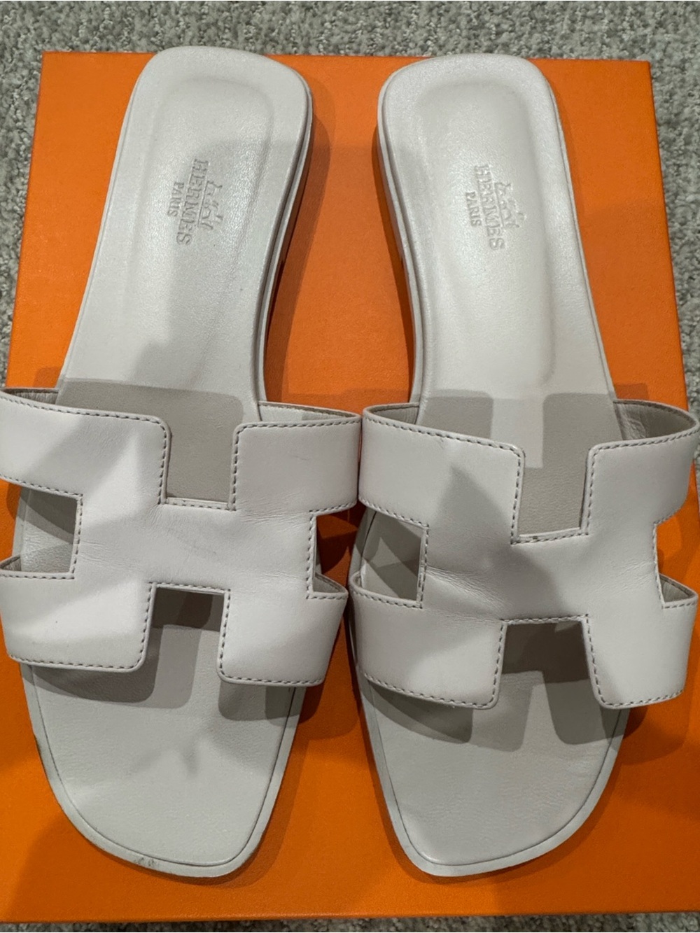 Hermes Oran sandal balerina pink